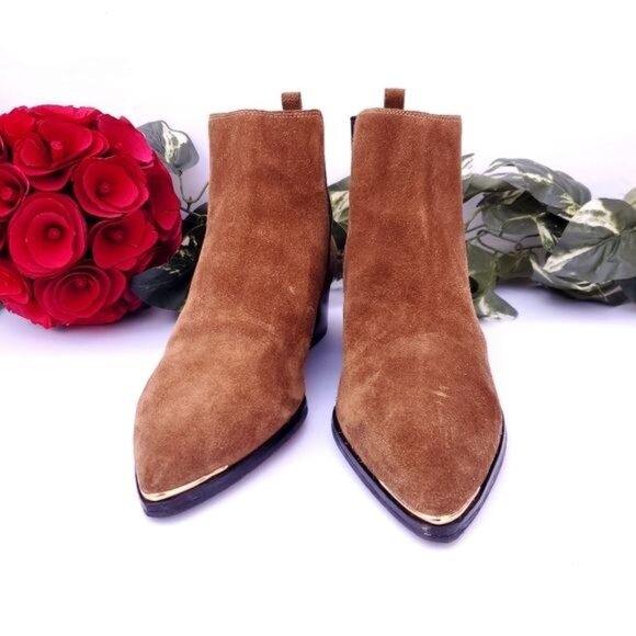 Marc Fisher Suede Leather Ankle Boot Bootie Chelsea Yale Designer Brown Gold Toe - Picture 4 of 9